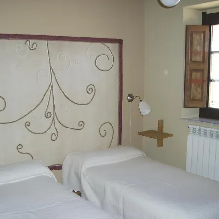 Villa Casa Rural El Sauco La Velles