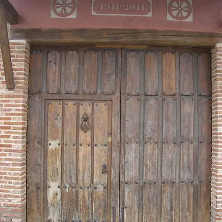 Villa Casa Rural El Sauco *